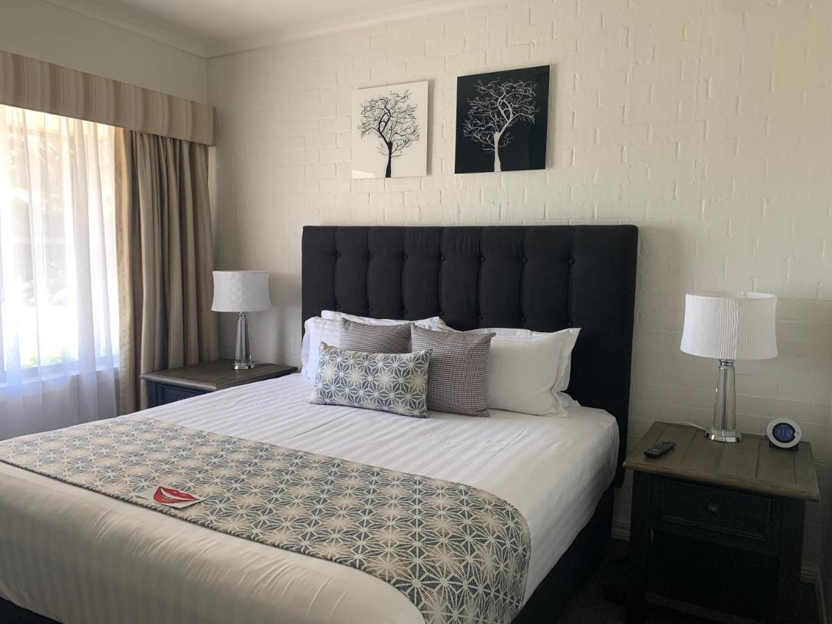 Blazing Stump Motel&Suites Wodonga Esterno foto